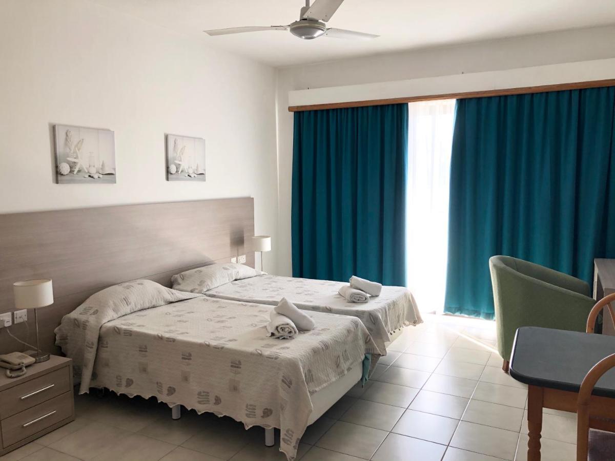 Porto Del Sol Guesthouse Wardija Exteriör bild